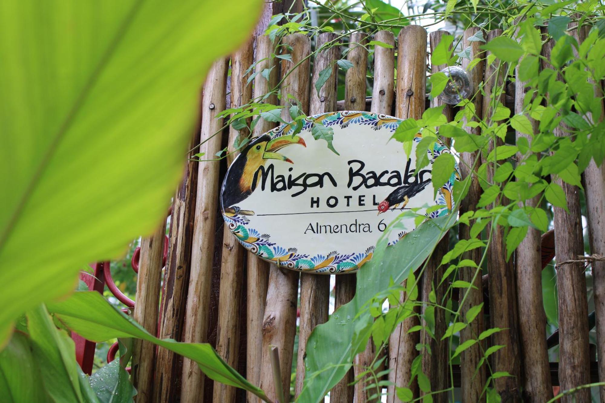 Maison باكالار المظهر الخارجي الصورة